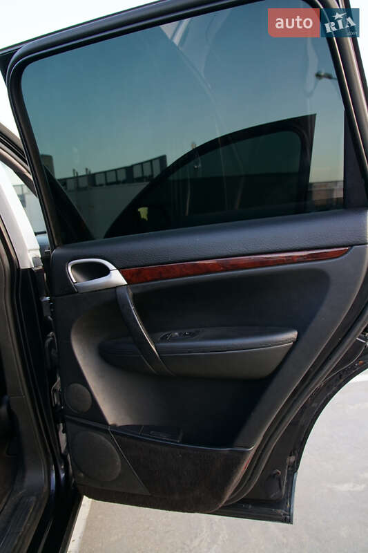 Позашляховик / Кросовер Porsche Cayenne 2006 в Києві