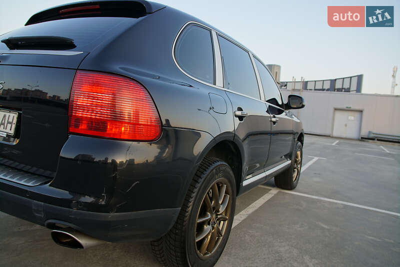 Позашляховик / Кросовер Porsche Cayenne 2006 в Києві