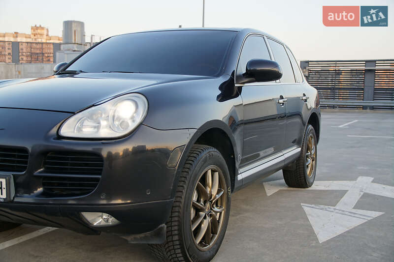 Позашляховик / Кросовер Porsche Cayenne 2006 в Києві