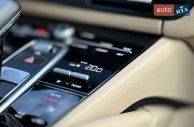 Внедорожник / Кроссовер Porsche Cayenne 2021 в 