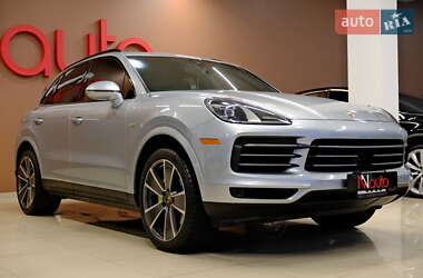 Позашляховик / Кросовер Porsche Cayenne 2021 в Одесі