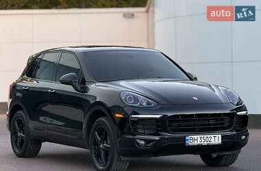 Внедорожник / Кроссовер Porsche Cayenne 2015 в Одессе