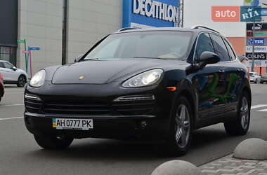 Внедорожник / Кроссовер Porsche Cayenne 2011 в Киеве