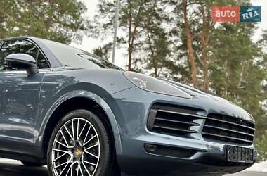 Внедорожник / Кроссовер Porsche Cayenne 2018 в Киеве