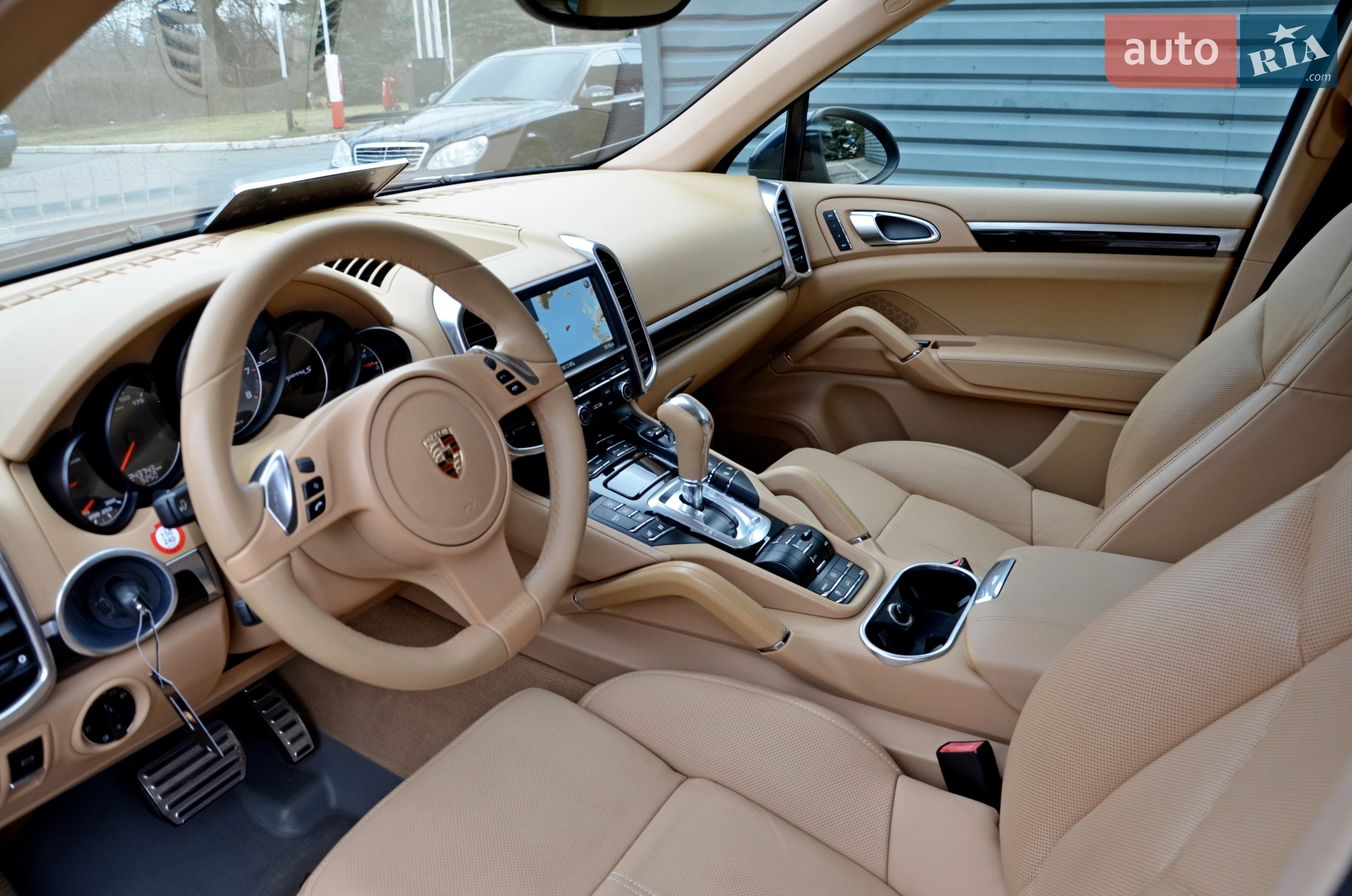 2012 Porsche Cayenne - мініатюра 26