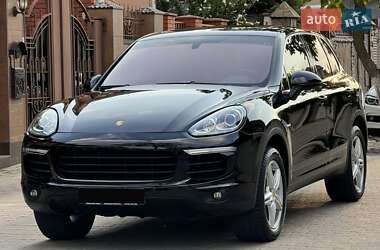 Внедорожник / Кроссовер Porsche Cayenne 2015 в Одессе