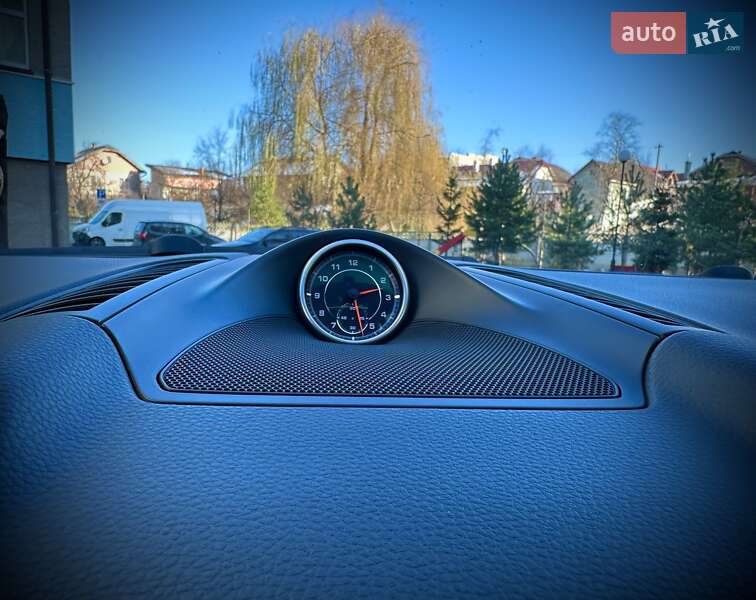 Внедорожник / Кроссовер Porsche Cayenne 2014 в Ивано-Франковске