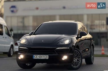 Внедорожник / Кроссовер Porsche Cayenne 2013 в Черновцах