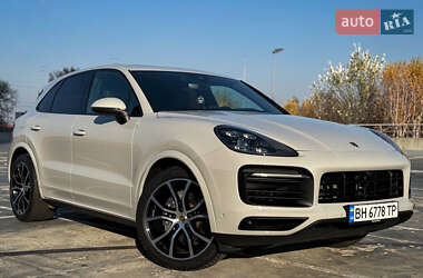 Позашляховик / Кросовер Porsche Cayenne 2022 в Києві