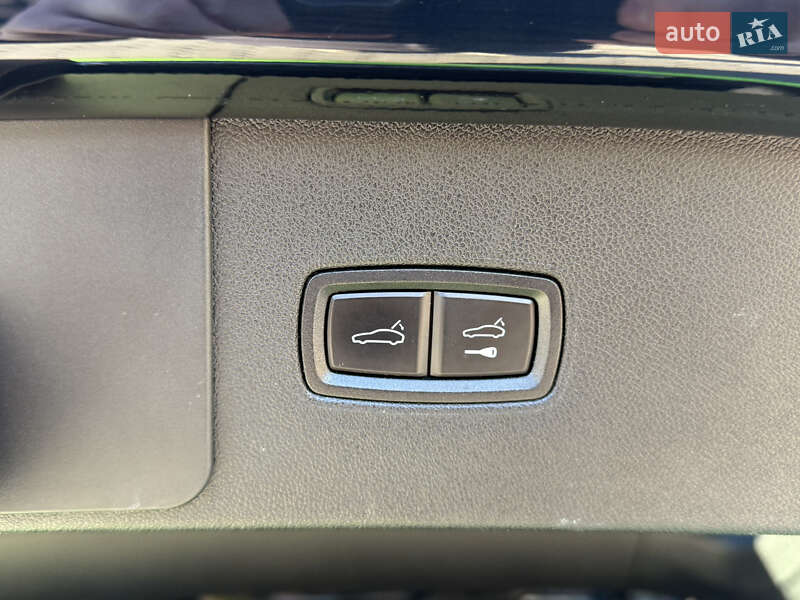 Позашляховик / Кросовер Porsche Cayenne 2019 в Одесі