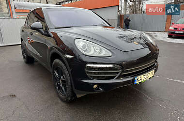 Внедорожник / Кроссовер Porsche Cayenne 2013 в Киеве