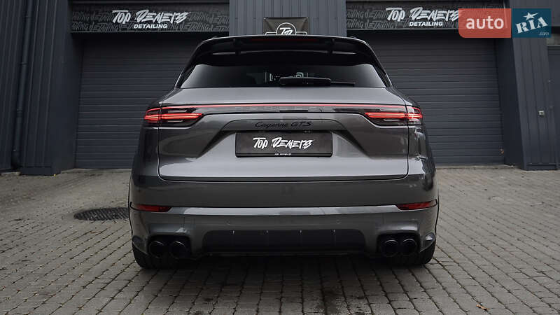 Внедорожник / Кроссовер Porsche Cayenne 2022 в Львове