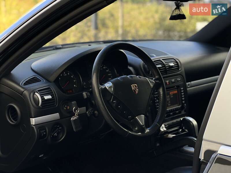 Позашляховик / Кросовер Porsche Cayenne 2007 в Івано-Франківську