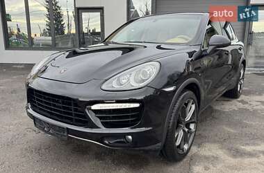 Внедорожник / Кроссовер Porsche Cayenne 2011 в Тернополе