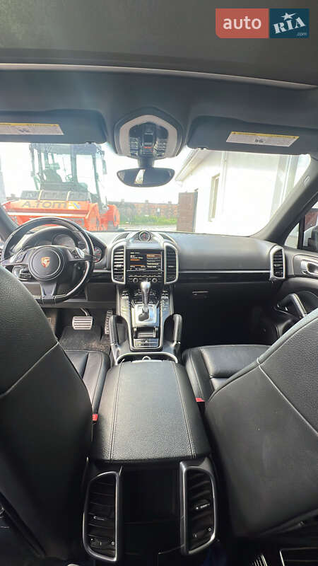 Внедорожник / Кроссовер Porsche Cayenne 2014 в Василькове