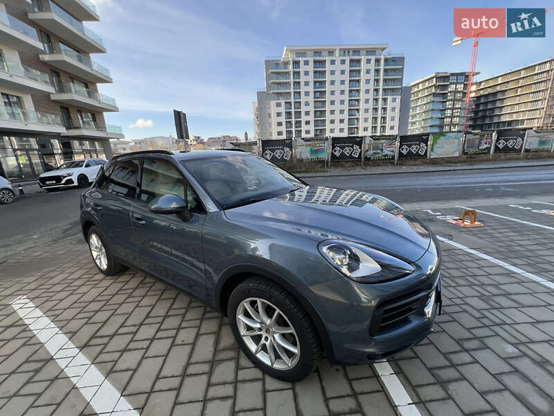 Внедорожник / Кроссовер Porsche Cayenne 2018 в Одессе