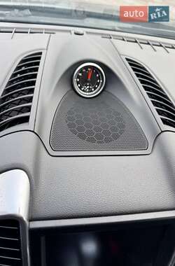 Позашляховик / Кросовер Porsche Cayenne 2016 в 