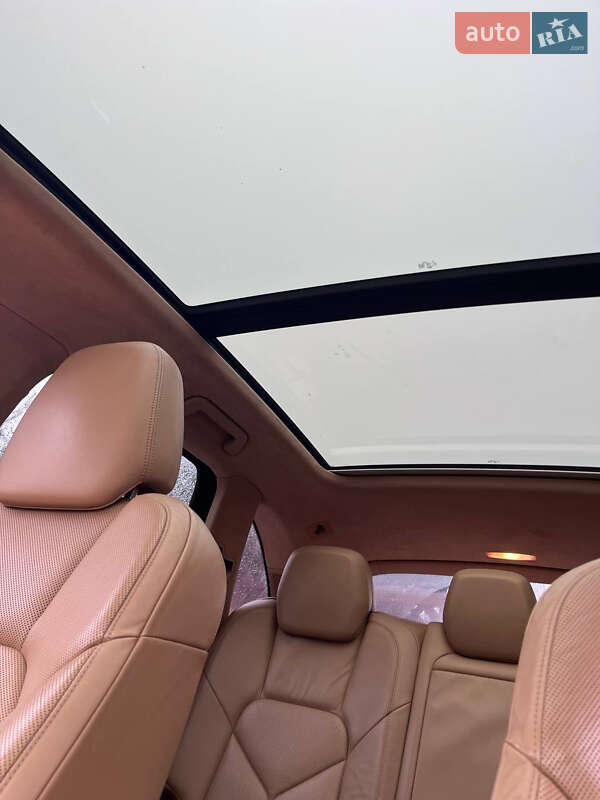 Позашляховик / Кросовер Porsche Cayenne 2011 в Переяславі