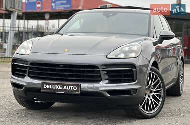 Внедорожник / Кроссовер Porsche Cayenne 2021 в Киеве