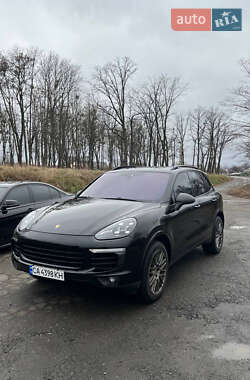 Позашляховик / Кросовер Porsche Cayenne 2017 в 