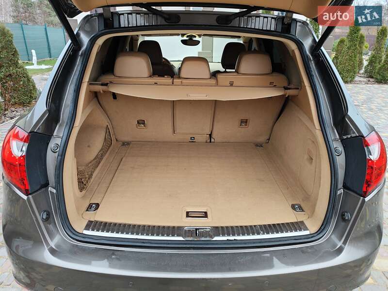 Позашляховик / Кросовер Porsche Cayenne 2012 в Кривому Розі