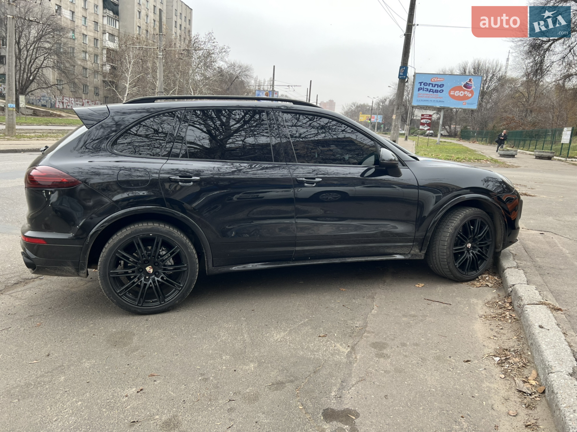2016 Porsche Cayenne - мініатюра 4