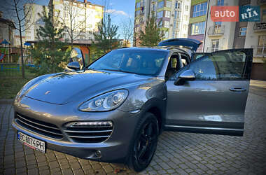 Позашляховик / Кросовер Porsche Cayenne 2013 в Івано-Франківську