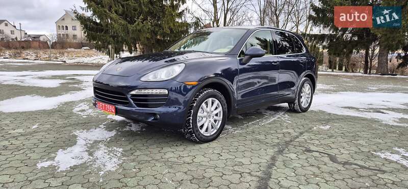 Позашляховик / Кросовер Porsche Cayenne 2012 в Дубні