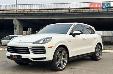 Позашляховик / Кросовер Porsche Cayenne 2019 в Києві