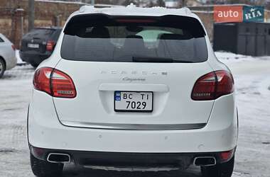 Позашляховик / Кросовер Porsche Cayenne 2012 в Львові