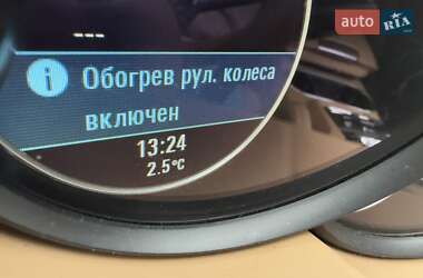 Внедорожник / Кроссовер Porsche Cayenne 2016 в 