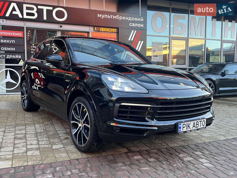 Позашляховик / Кросовер Porsche Cayenne 2019 в Львові