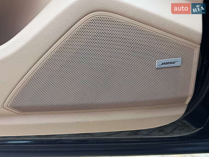 Позашляховик / Кросовер Porsche Cayenne 2019 в Львові