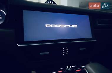 Позашляховик / Кросовер Porsche Cayenne 2021 в Одесі