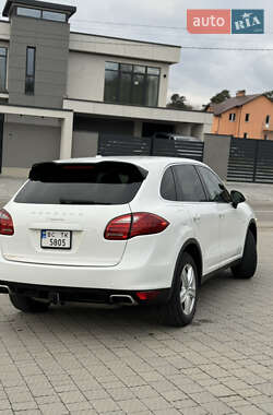 Внедорожник / Кроссовер Porsche Cayenne 2012 в Львове