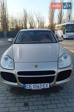 Внедорожник / Кроссовер Porsche Cayenne 2006 в 
