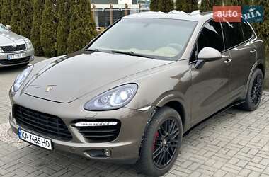 Позашляховик / Кросовер Porsche Cayenne 2012 в Києві