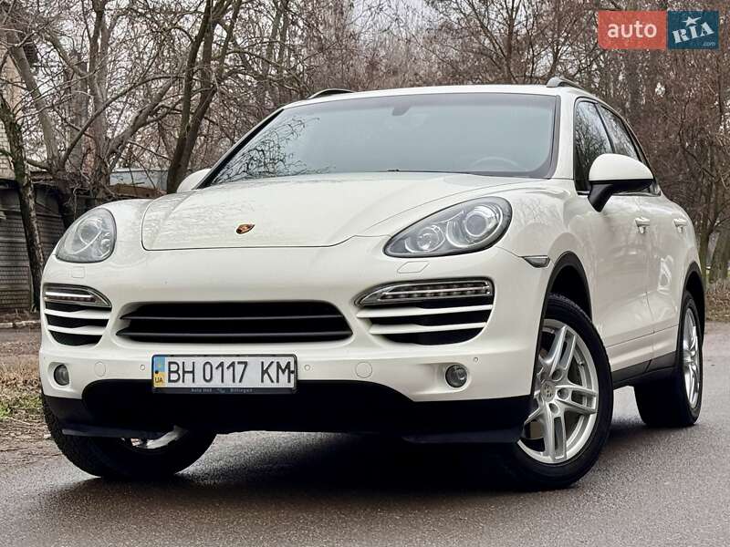 Porsche Cayenne 2011