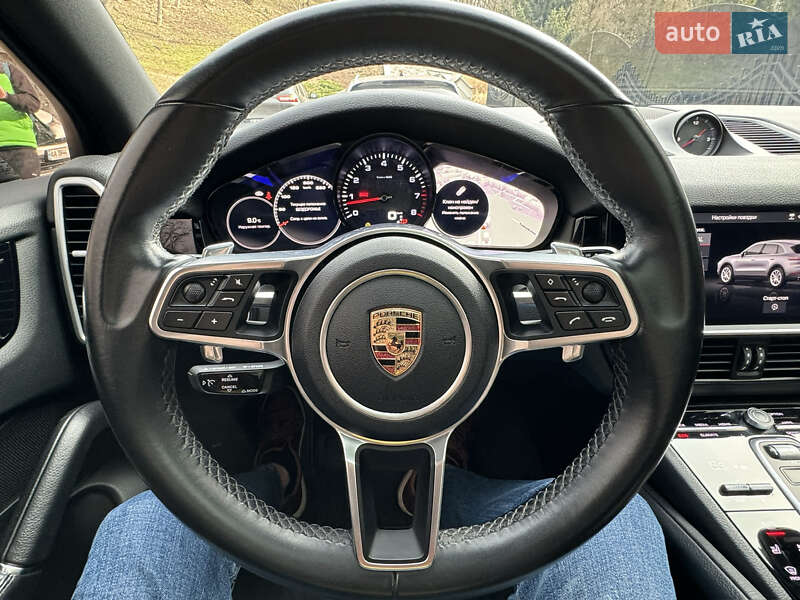 Позашляховик / Кросовер Porsche Cayenne 2019 в Києві