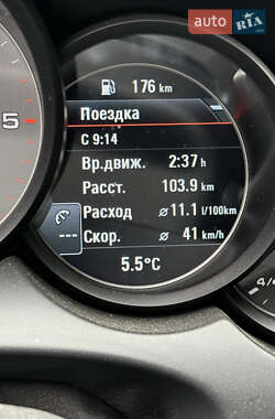 Внедорожник / Кроссовер Porsche Cayenne 2014 в 