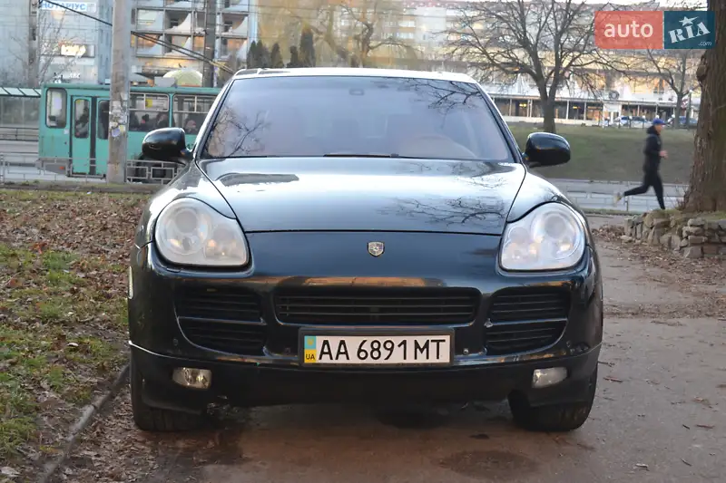 Позашляховик / Кросовер Porsche Cayenne 2006 в 