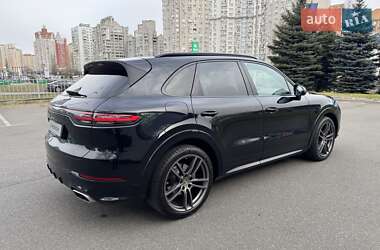 Позашляховик / Кросовер Porsche Cayenne 2019 в Києві