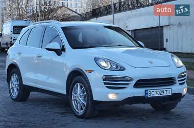 Позашляховик / Кросовер Porsche Cayenne 2012 в Львові