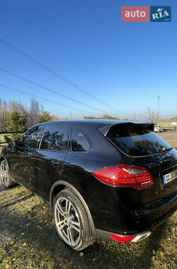 Позашляховик / Кросовер Porsche Cayenne 2012 в Ніжині