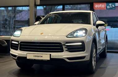 Позашляховик / Кросовер Porsche Cayenne 2018 в Одесі