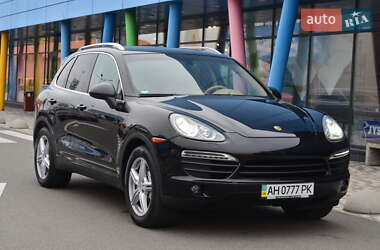 Внедорожник / Кроссовер Porsche Cayenne 2011 в Киеве