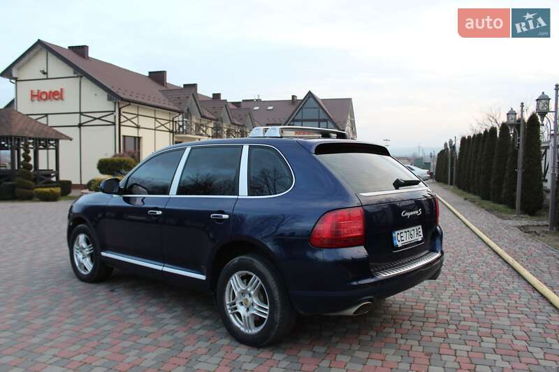Позашляховик / Кросовер Porsche Cayenne 2005 в Чернівцях