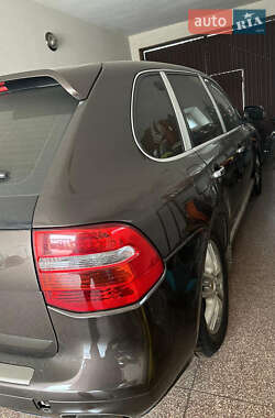 Внедорожник / Кроссовер Porsche Cayenne 2008 в 