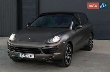 Позашляховик / Кросовер Porsche Cayenne 2011 в Дубні