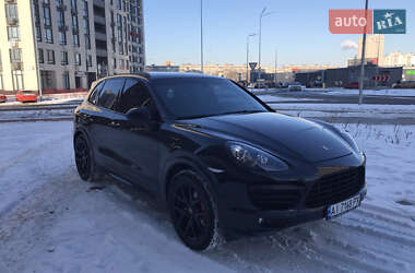 Позашляховик / Кросовер Porsche Cayenne 2013 в Києві